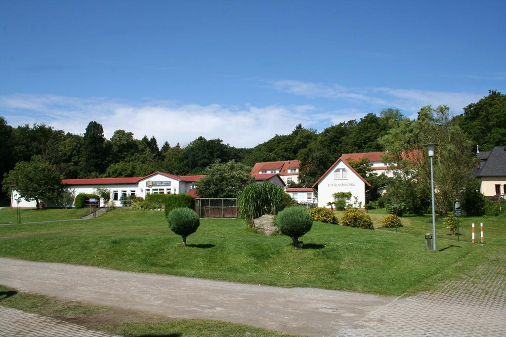 Zum Schlossgarten Ralswiek Exteriör bild